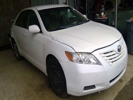 2008 TOYOTA CAMRY, WHITE, LE, 2.4L, AT, Z25005